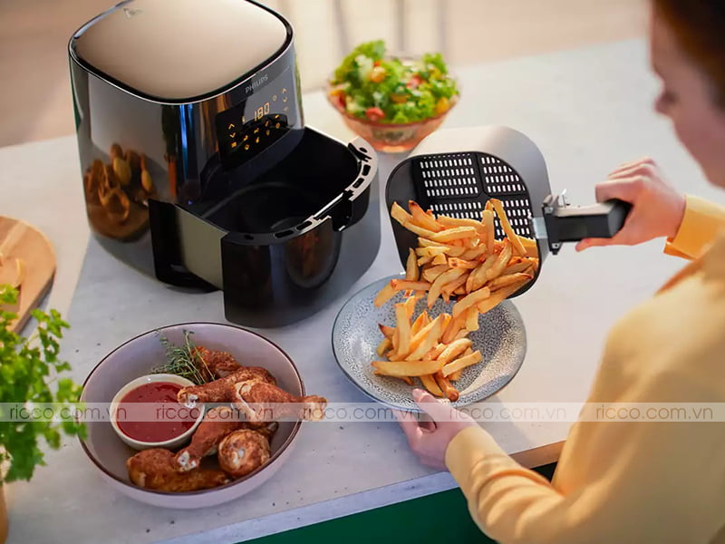 nồi chiên không dầu giảm dầu mỡ món ăn