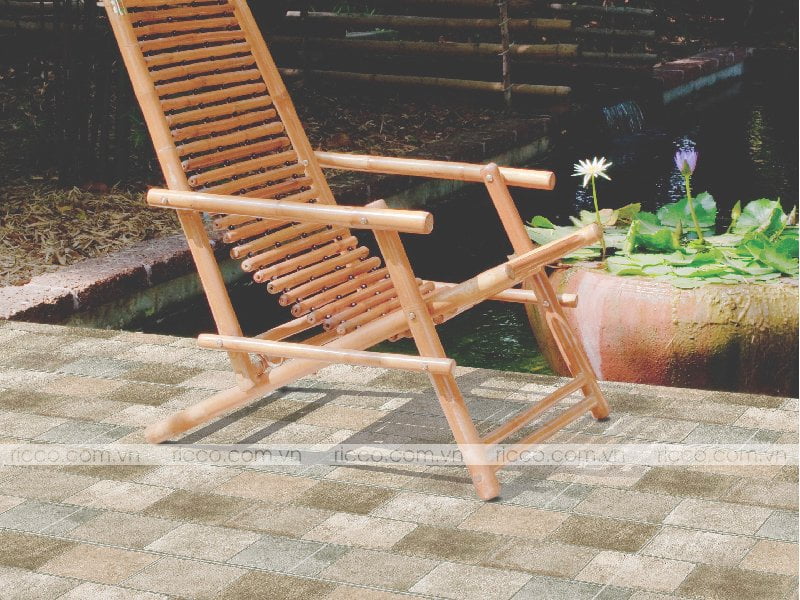 Gạch Bạch Mã lát sân vườn