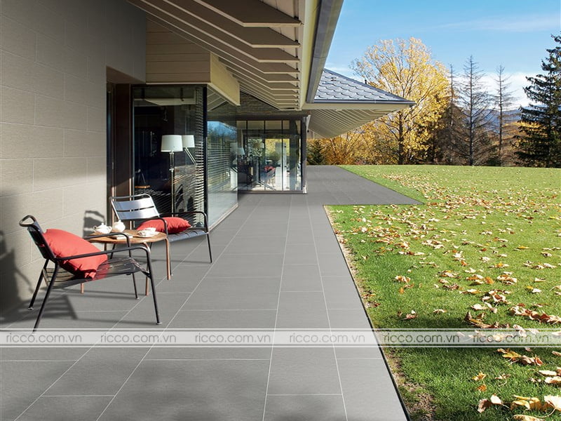 gach op lat ngoai that mau xam