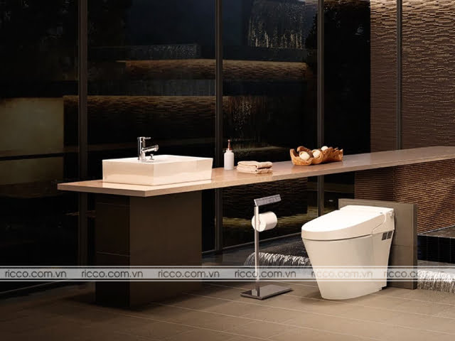 bồn cầu thông minh Inax dễ dàng sử dụng