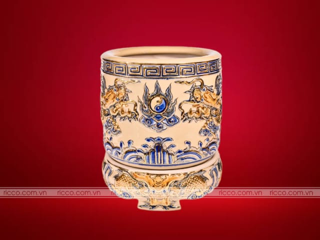 Bát hương vẽ vàng