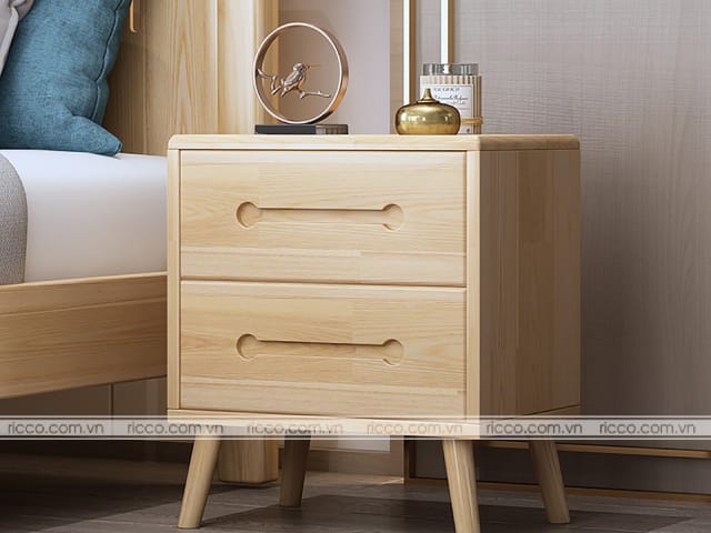 Tab đầu giường bằng gỗ thông